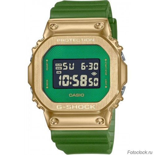 Casio GM-5600CL-3E