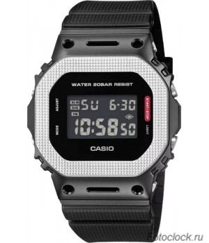Casio GM-5600BM-1