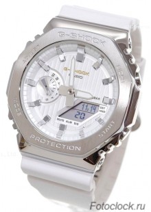 Casio GM-2110SH-7A